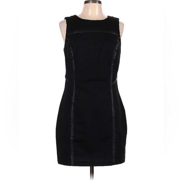 BCBGeneration Black Bodycon Dress with Leather details sleeveless - Picture 9 of 11